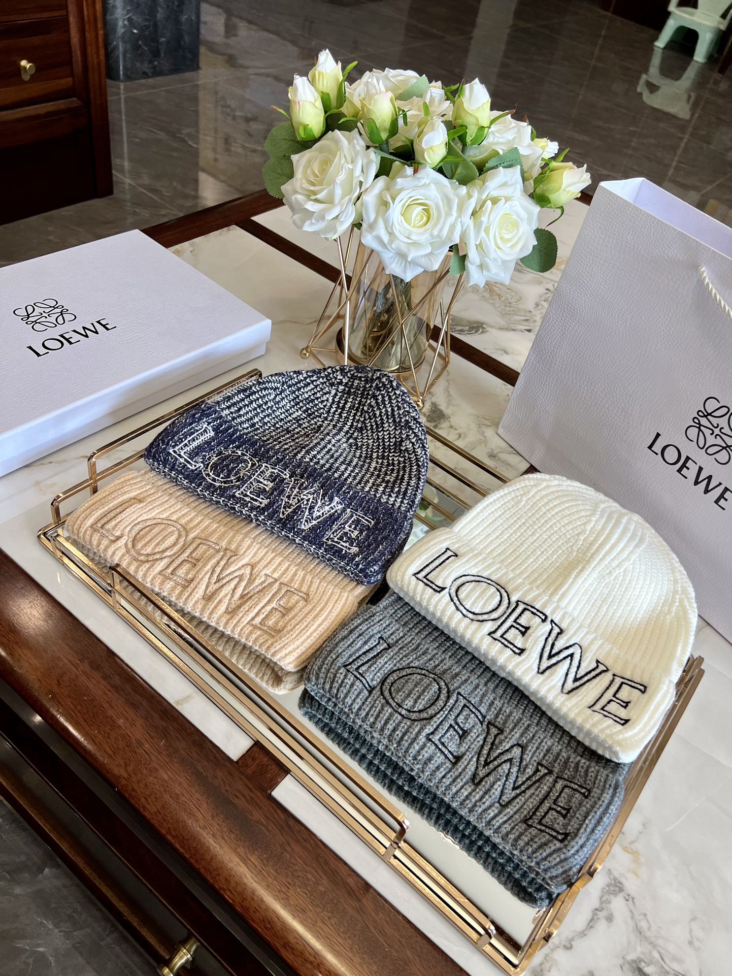 loewe hat model 02
